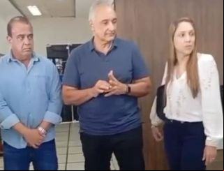Crítica: a batalha dos servidores de Rio das Ostras contra o autoritarismo istrativo