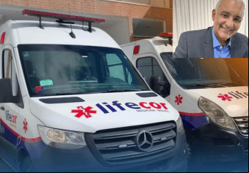 Ambulâncias em operação em Rio das Ostras, recentemente envoltas em polêmica sobre a forma de aquisição e uso dos recursos públicos.