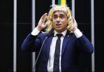 Deputado Nikolas Ferreira (PL-MG) em discurso no Dia Internacional da Mulher, 2023. Foto: Pablo Valadares/Câmara dos Deputados
